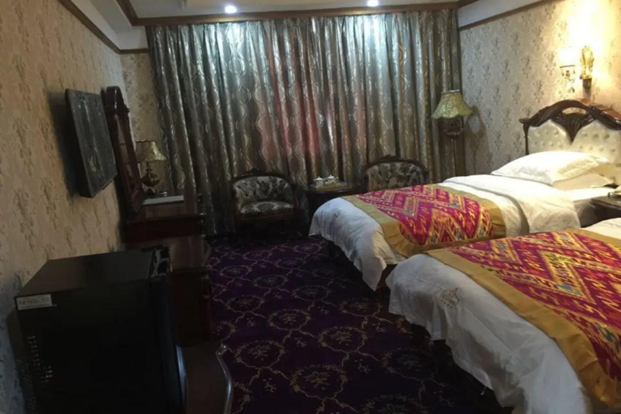 Nurlan Hotel Kashgar Eksteriør billede