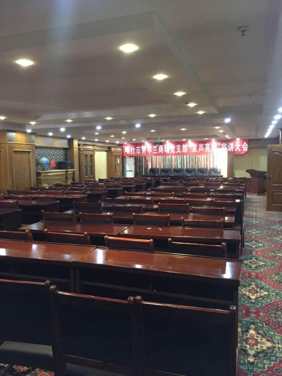 Nurlan Hotel Kashgar Eksteriør billede